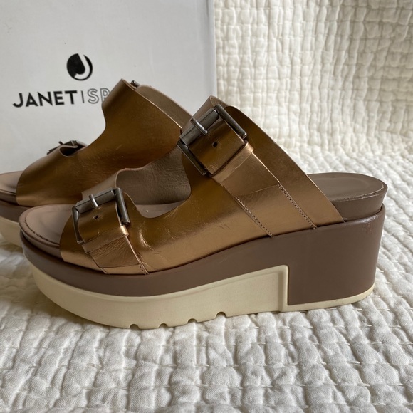 Janet Sport platform sandals - Picture 1 of 4
